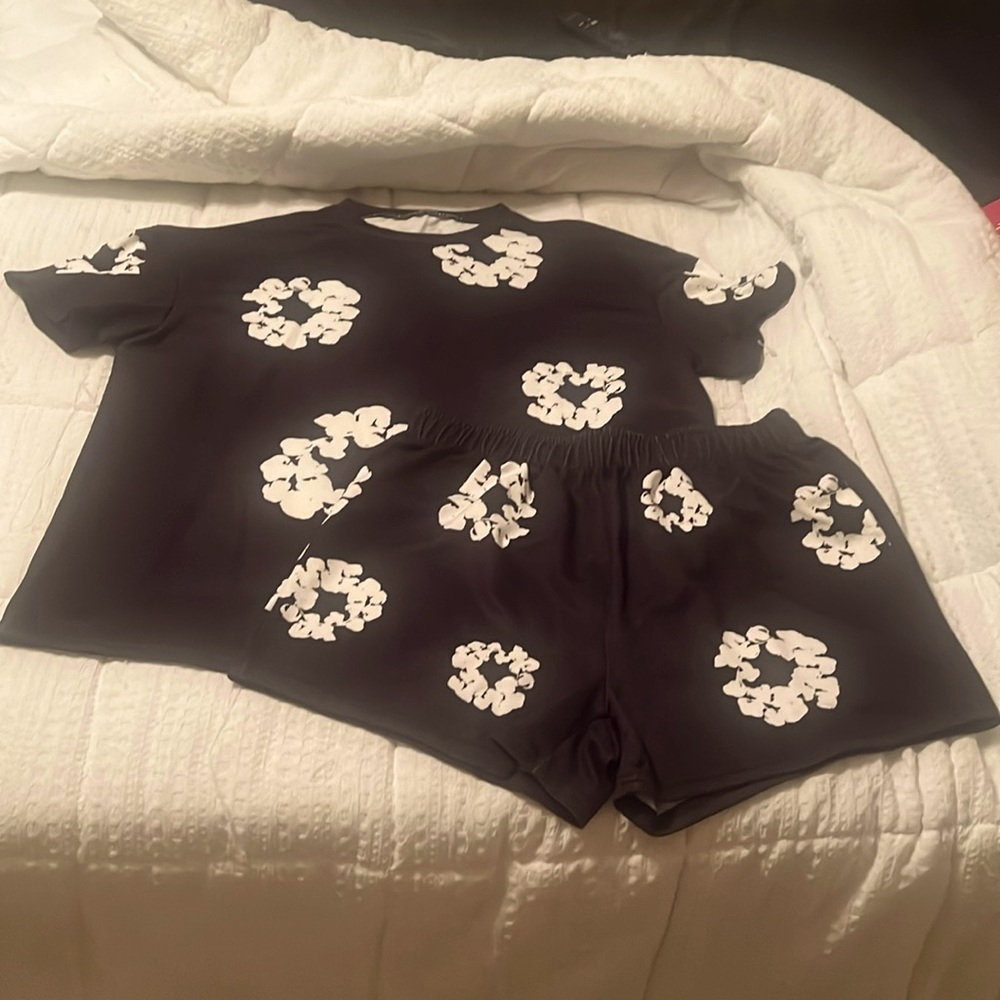 Cute black & white outfit